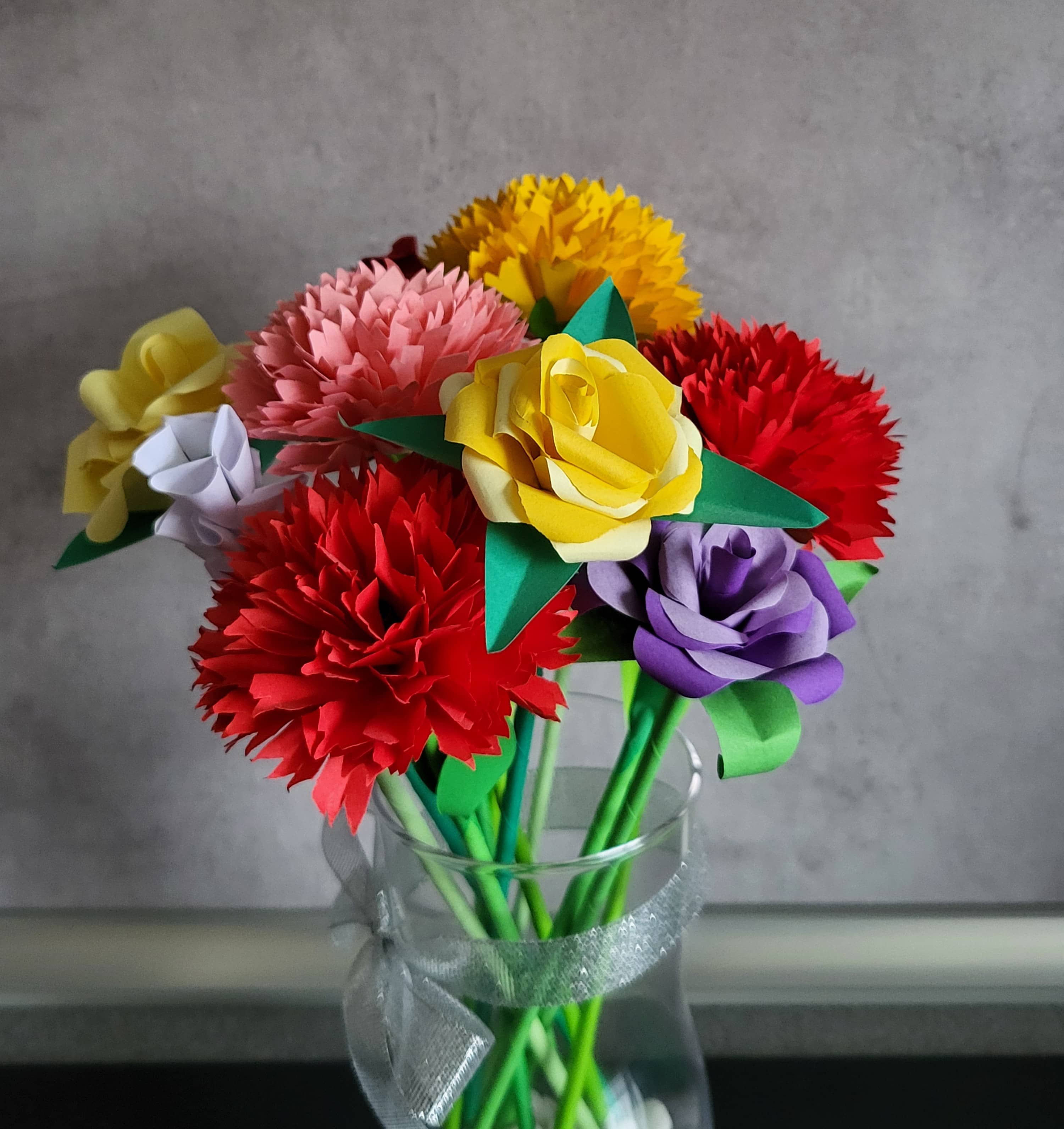 Small Bright Arrangement